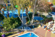 ryabinushka-anapa_kids-play-water_04